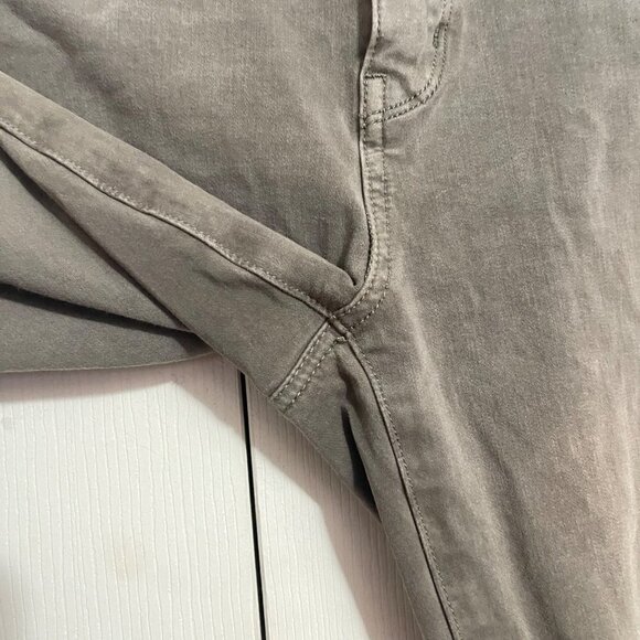 American Eagle Women's Green Super Hi-Rise Jegging Stretch Skinny Jeans Size 4 - Picture 10 of 12